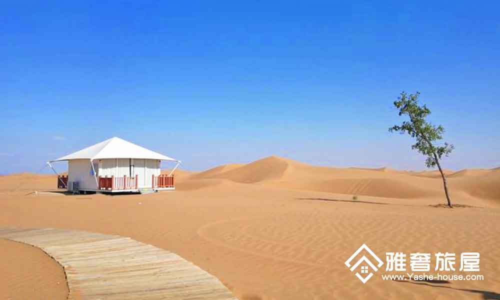 沙漠野奢营地帐篷酒店