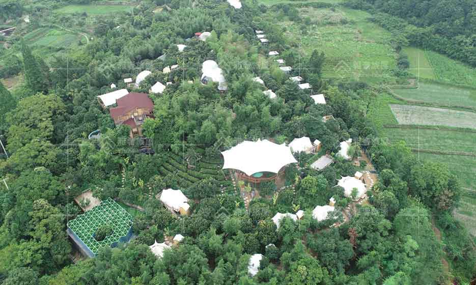 三峰张拉膜酒店帐篷
